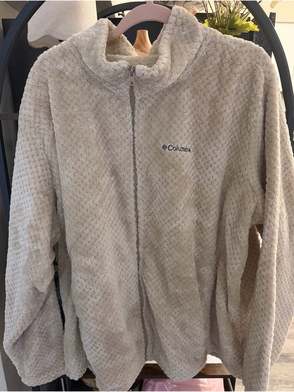 Columbia Women's Cream Plush Full-Zip Teddy Jacket